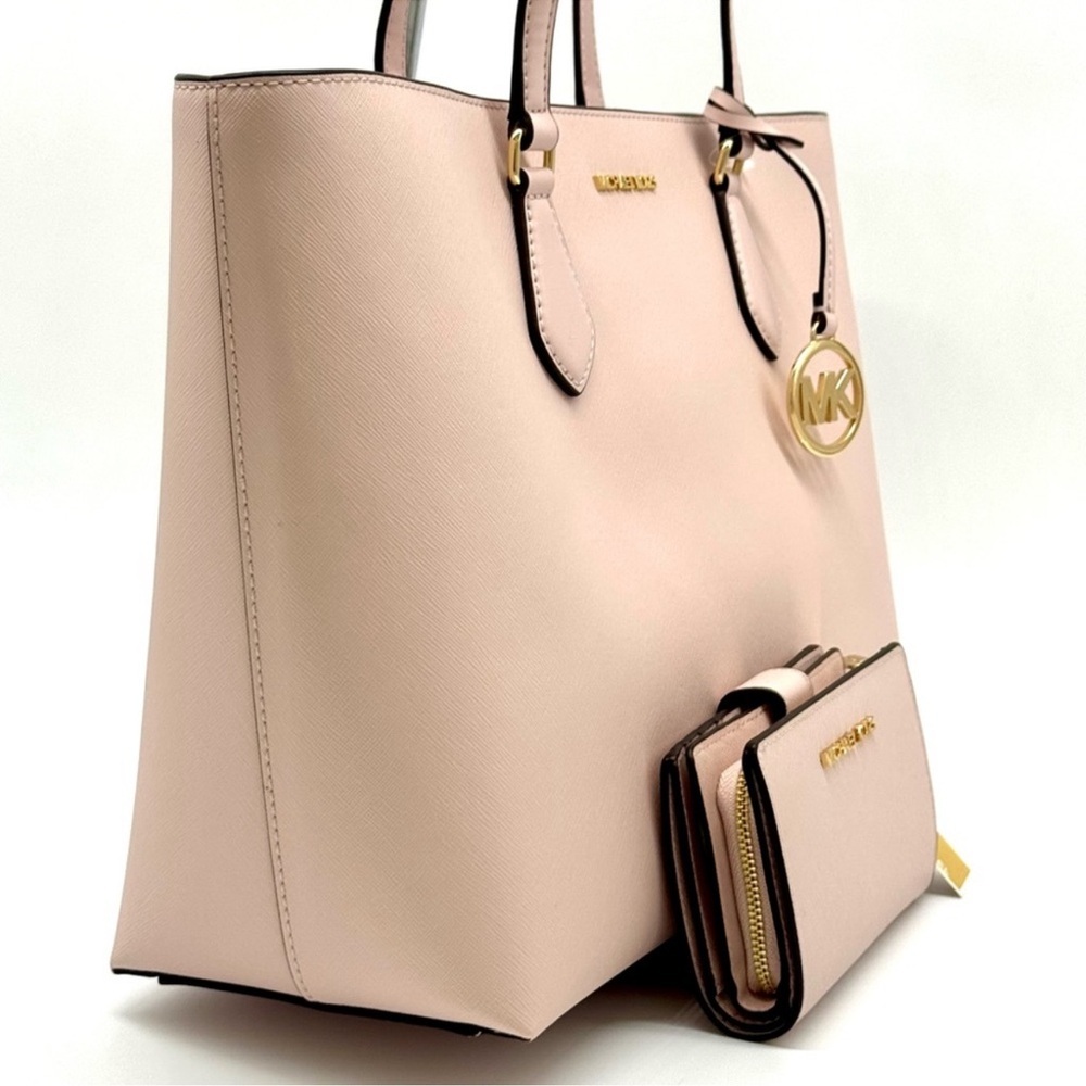 Michael Kors Sheila Large Logo Tote Bag & Matching Bifold Wallet Powder Blush - Picture 4 of 14